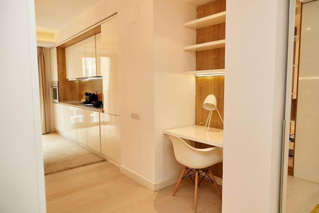 Vernescu Luxury Residence 2 Bukarest Exterior foto